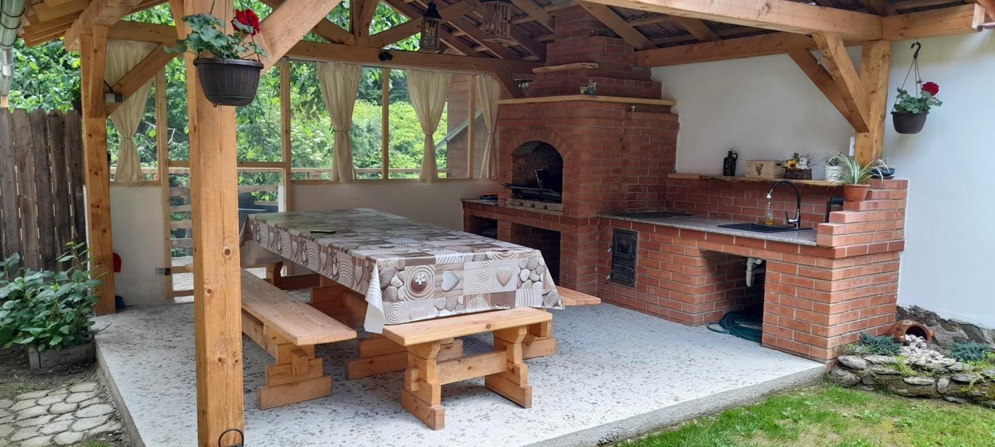 Casa Iulia & Matei Villa Cartisoara Ngoại thất bức ảnh